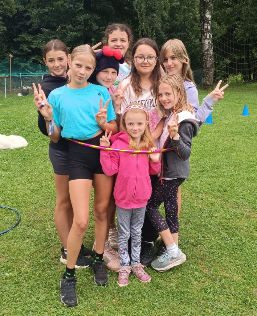 V říši zvířat (pobytový)